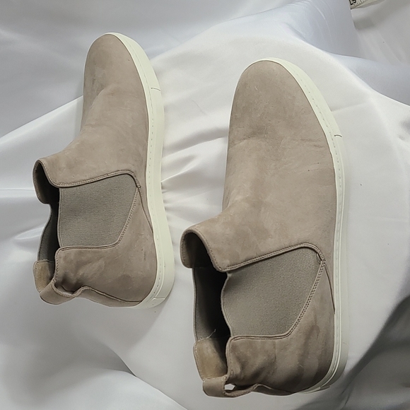 Vince- Newlyn Chelsea Suede Sneakers - Picture 3 of 9